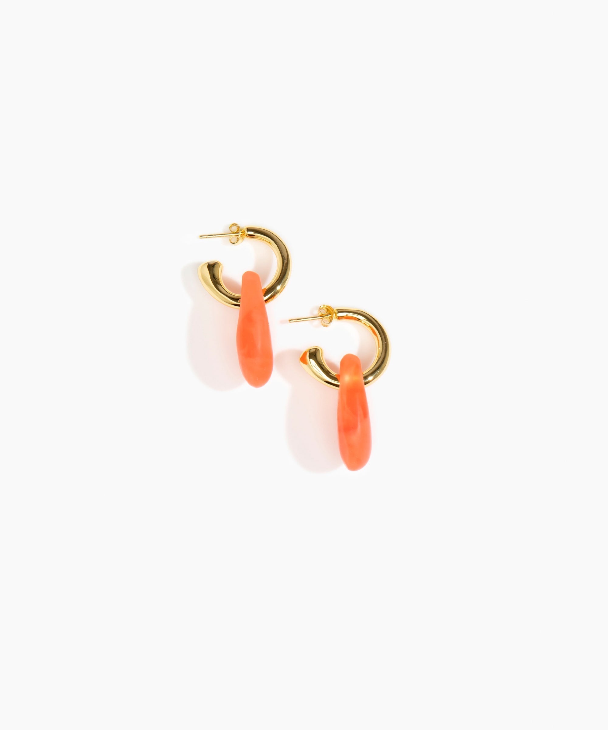 Dinosaur Designs Small Rock Hoop Earrings Earrings in Lychee Colour resin with Brass Hoop Material