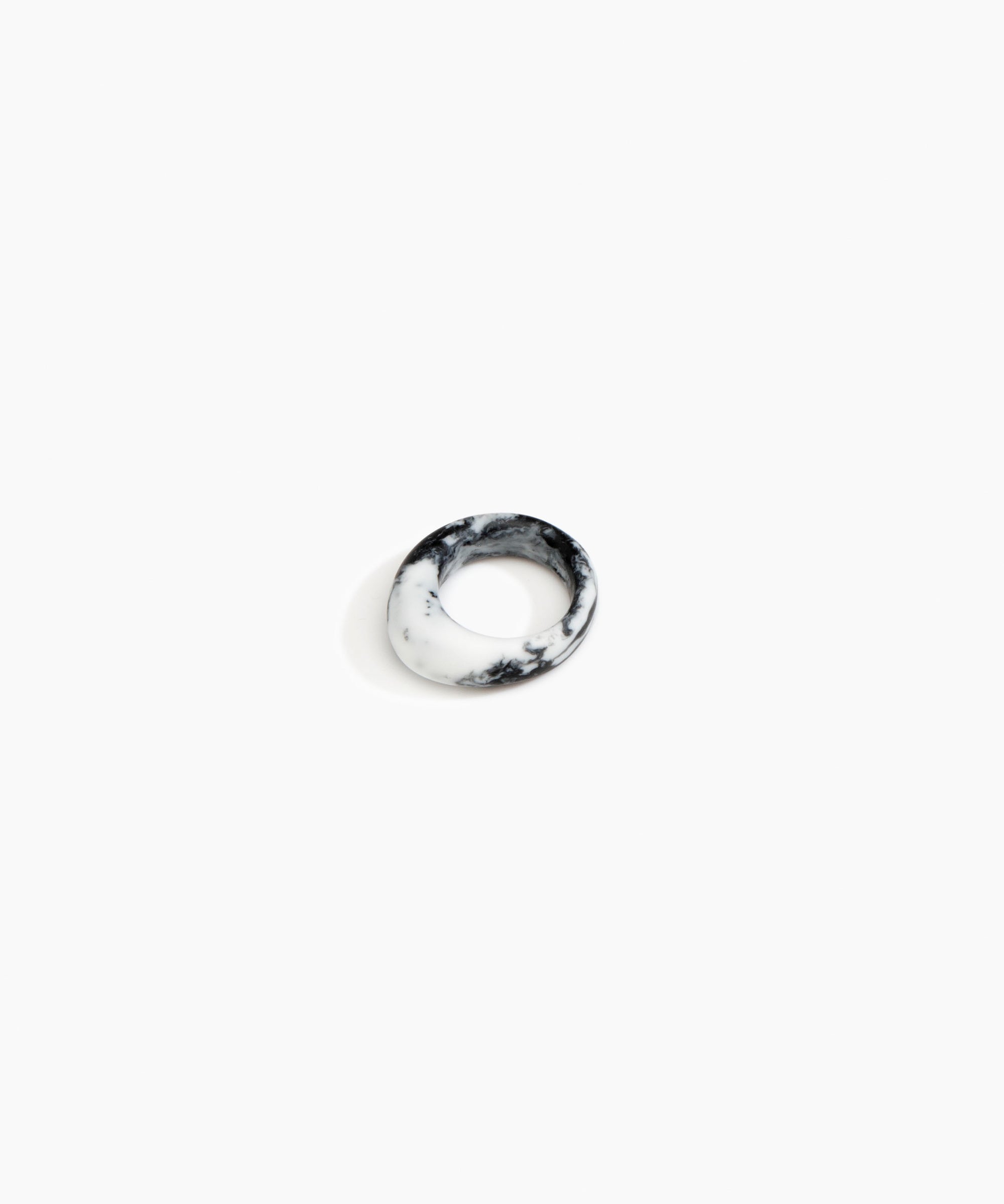 Dinosaur Designs Slate Ring Rings in White Marble color resin with Regular Fit