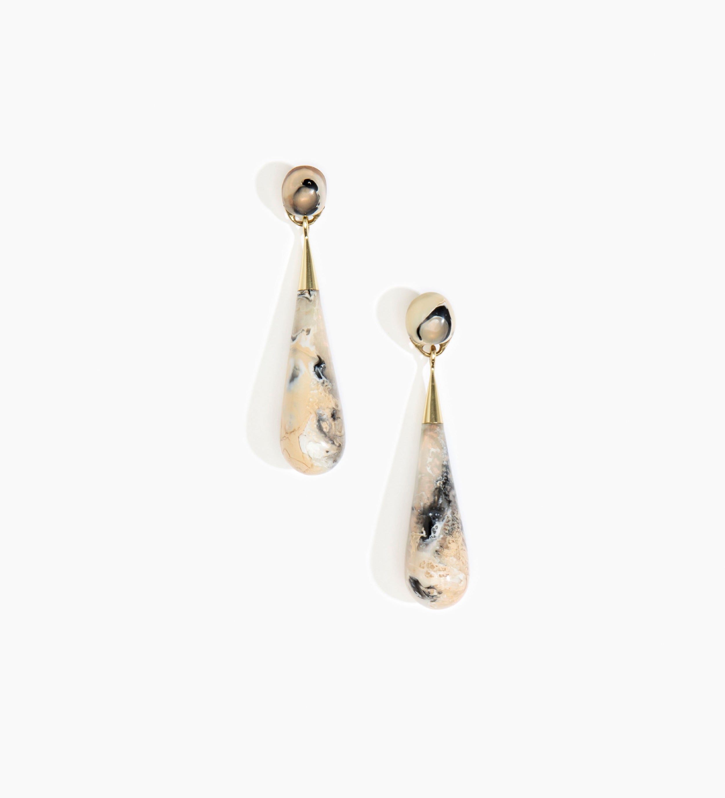 Dinosaur Designs Large Dew Drop Earrings Earrings in Sandy Pearl color resin with Studs Backing