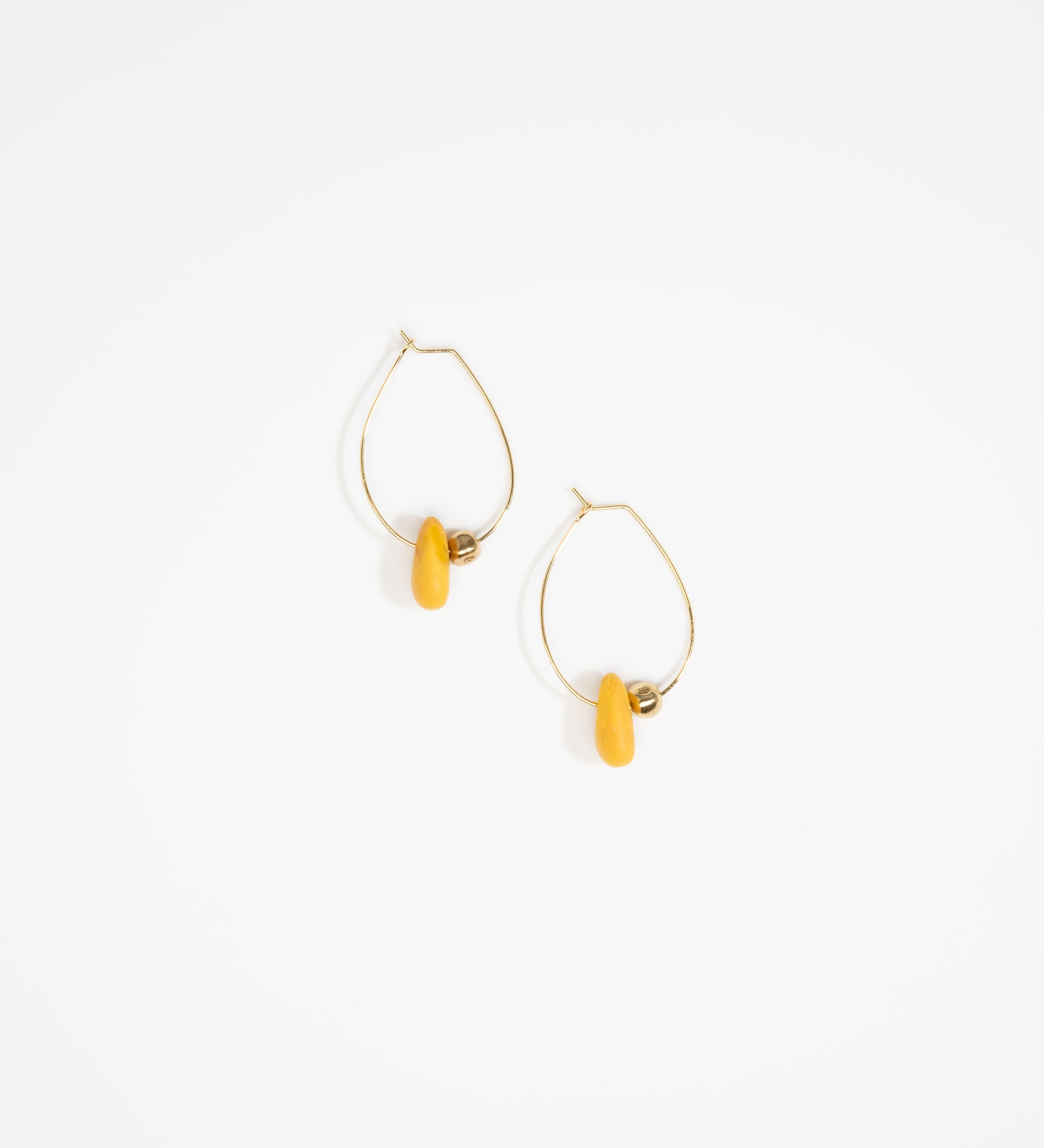 Dinosaur Designs Joie De Vivre Hoop Earrings Earrings in Honeycomb color resin with Gold-Filled Material