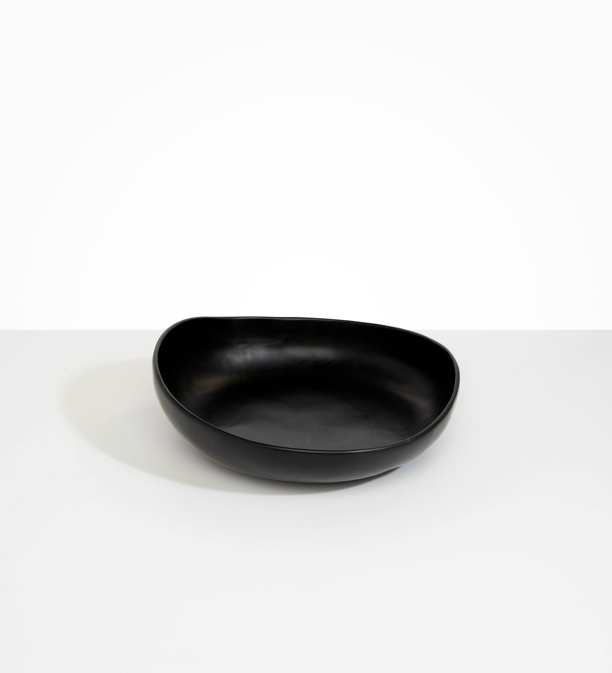 Dinosaur Designs Medium Flow Bowl Bowls in Black color resin