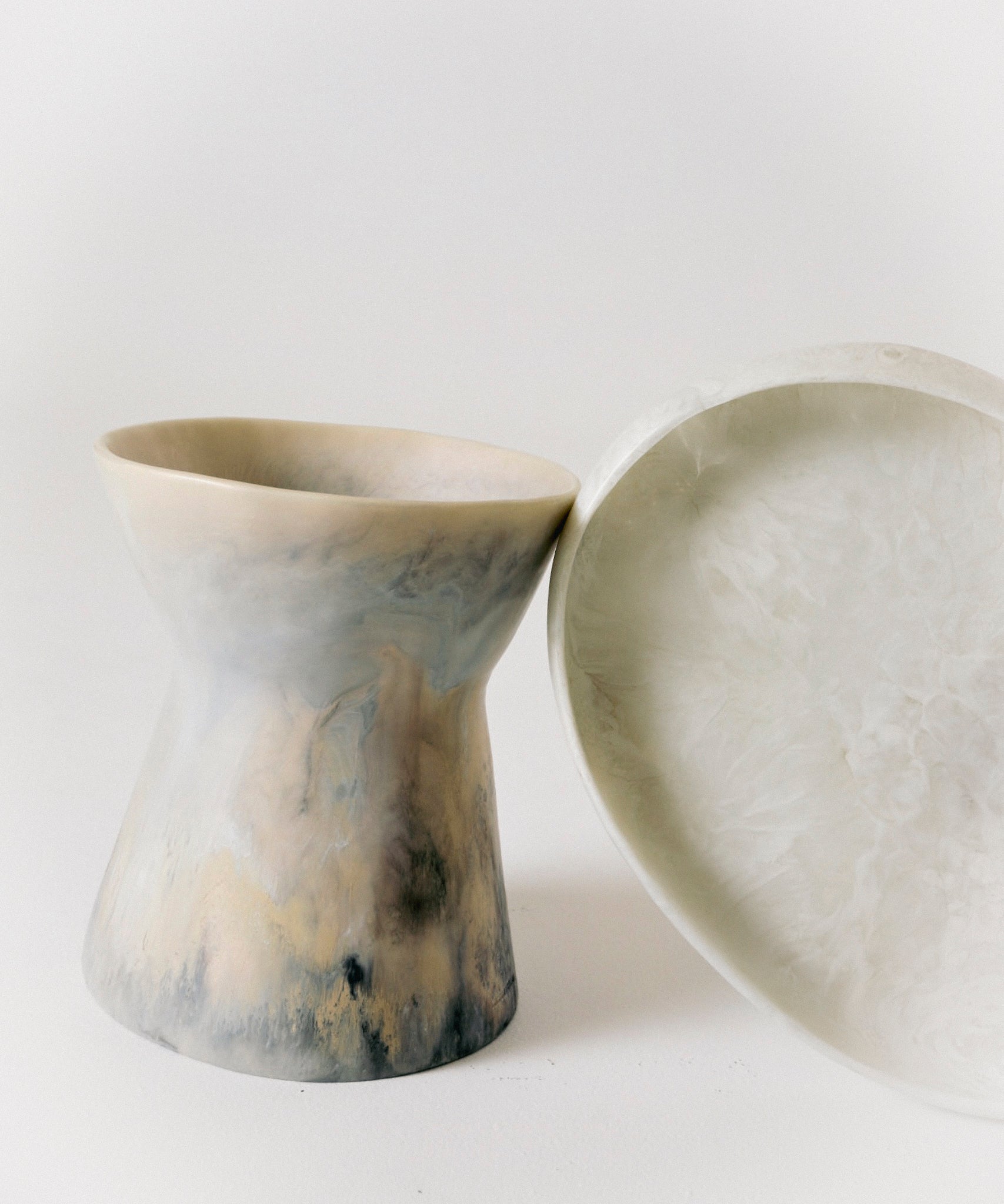 DINOSAUR-DESIGNS-EXTRA-LARGE-BOW-VASE-SANDY-PEARL-EXTRA-LARGE-ROCK-BOWL-CHALK-SWIRL