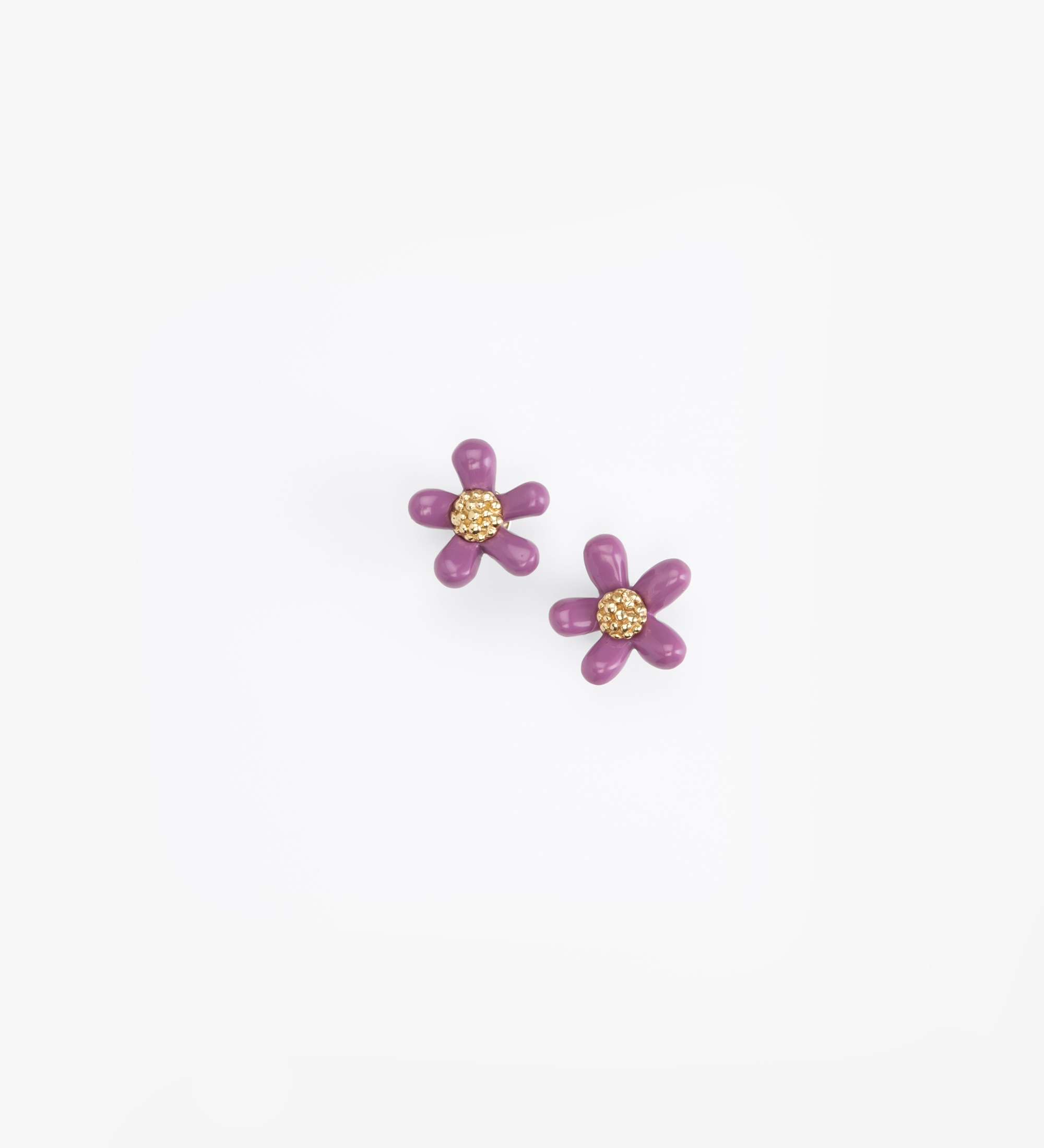 Dinosaur Designs Small Paradise Daisy Earrings Earrings in Grape color resin with Studs Backing